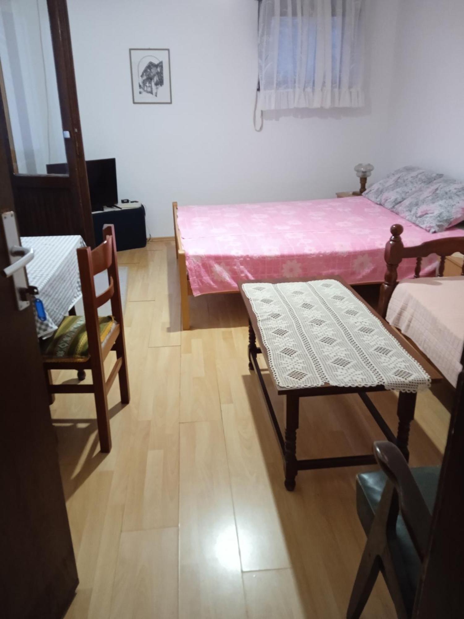 Apartments Sino More Tivat Exterior foto