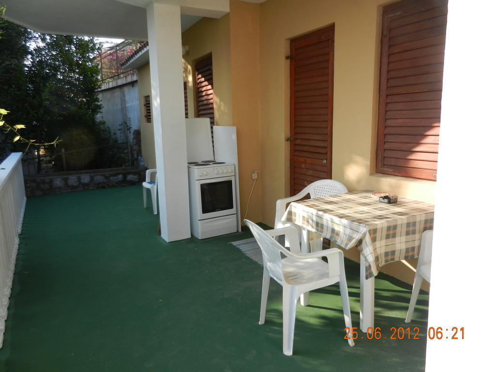 Apartments Sino More Tivat Zimmer foto